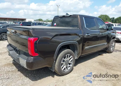 2025 Toyota Tundra Hybrid 1794 Edition Crewmax 5.5' Bed z USA, uszkodzony, nr VIN 5TFMC5DB1SX091520